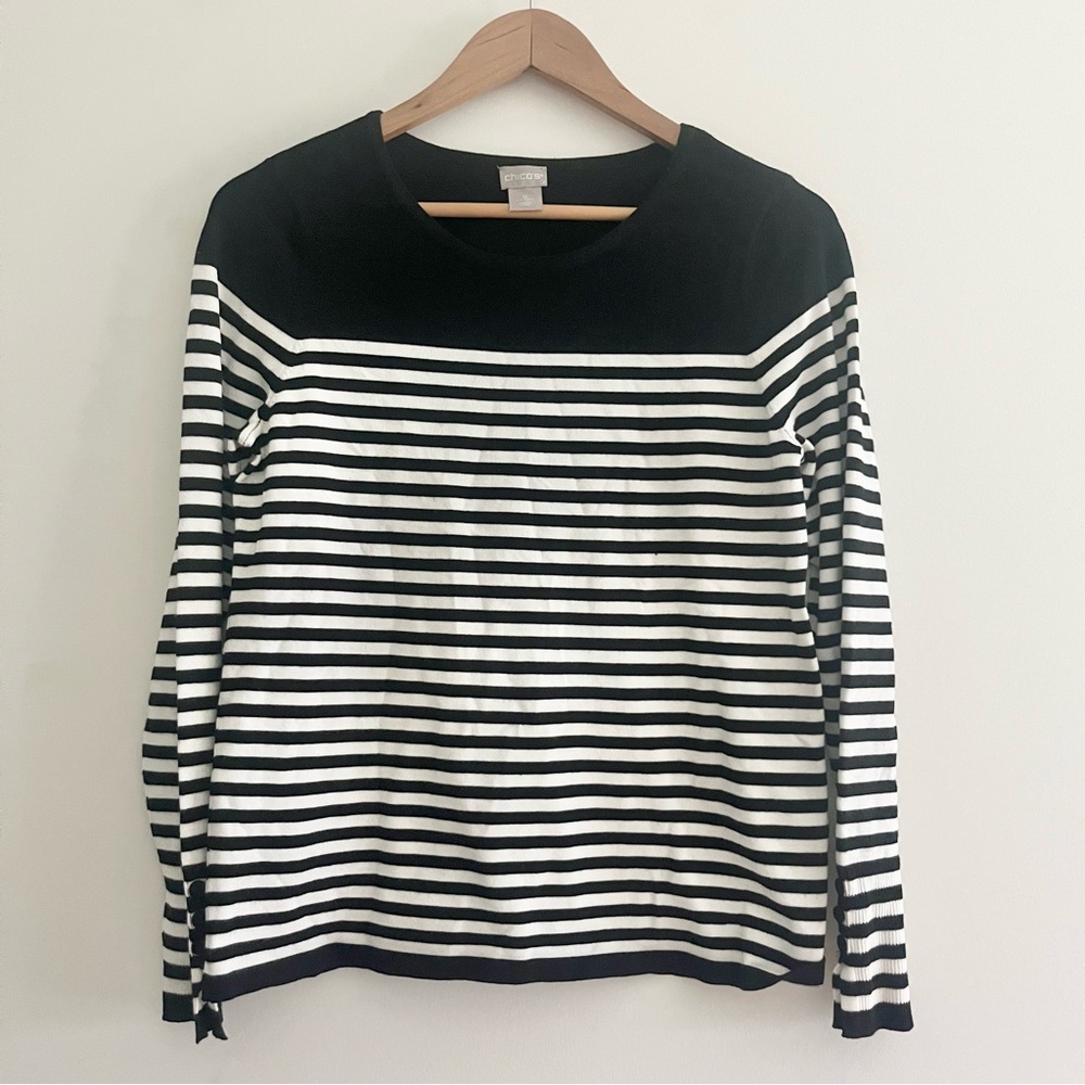 Chico’s Nautical Striped Navy White Sweater w Button 3/4 Sleeves Size 0 Women’s